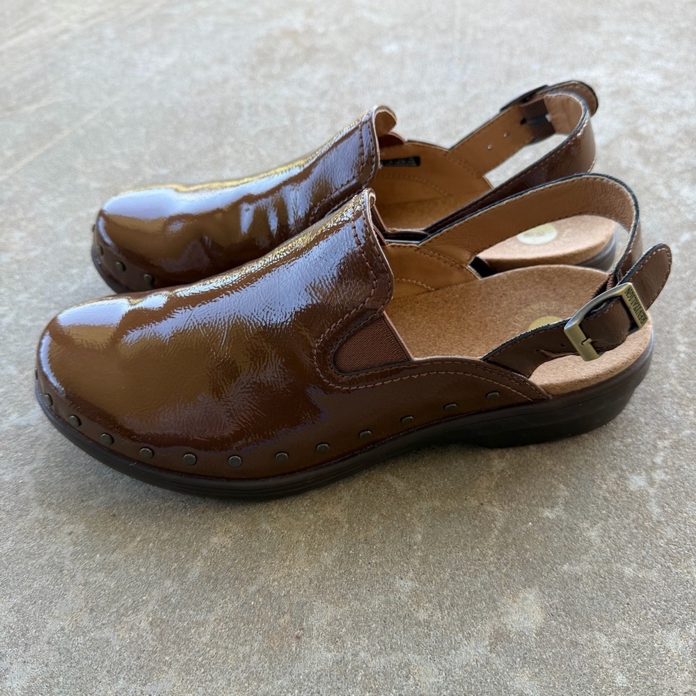 Revitalign Ventura Patent Clog Brown Women’s Size 8B - Picture 2 of 12